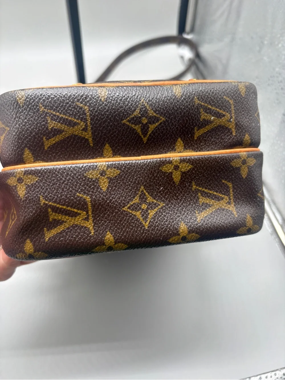 Louis Vuitton Amazone M45236 Monogram Vintage Crossbody Bag